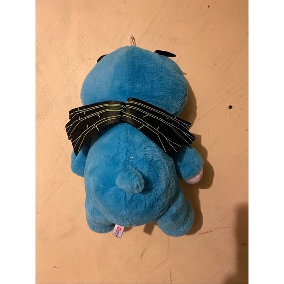 Carowinds 15” Peek a Boo Fury Hornet 325 plush - Picture 5 of 6